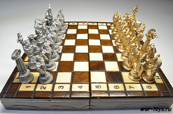 Шахматы высота фигурок 28 мм, доска 20x20 см