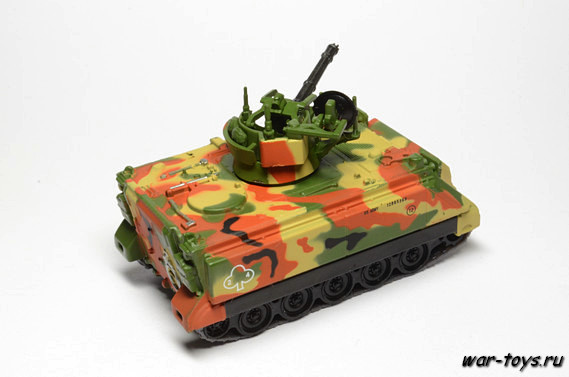  Масштабная коллекционная модель танка. Масштаб 1:72. Материал : металл, пластик