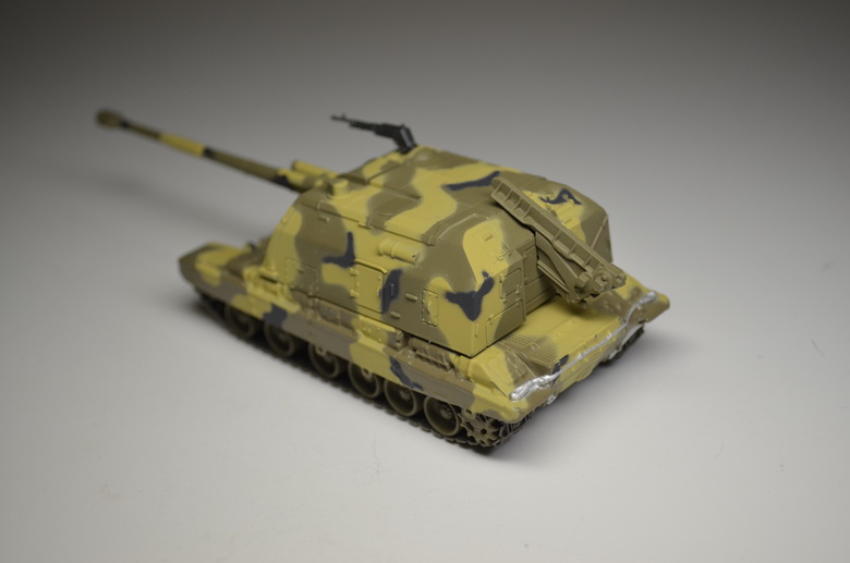  Модель танка в масштабе 1:72. Материал : металл, пластик