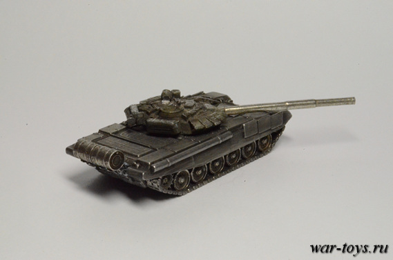 Масштабная модель танка 1/100. Материал оловянный сплав.